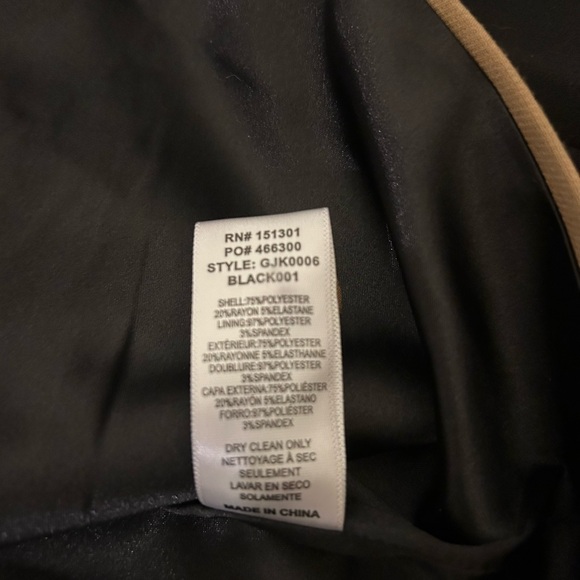 GOOD AMERICAN Side Slit Two Tone Colorblock Belted Blazer | Size 3 (Large) - Picture 8 of 9